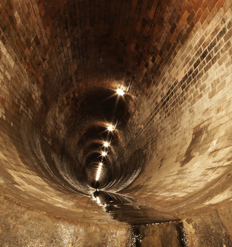 Suelos y aguas subterráneas potencialmente contaminados